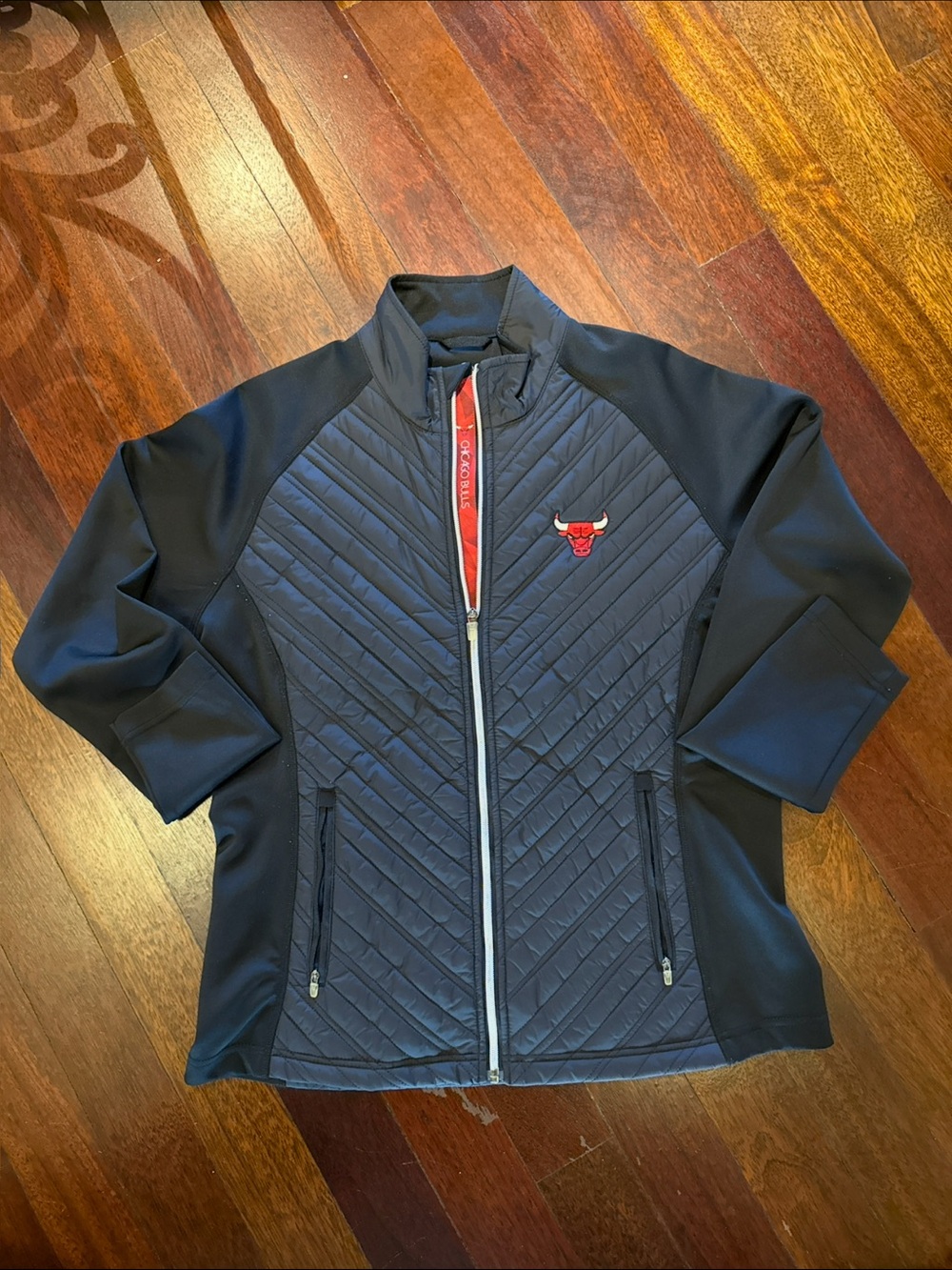 Chicago Bulls Navy Quilted Athletic Jacket with Red Logo